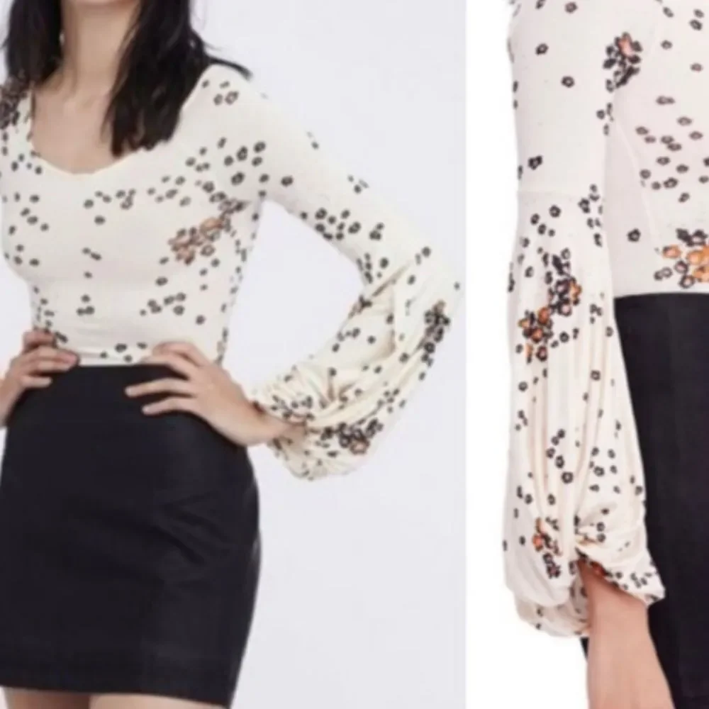 Free People-To The Tropics Tee.. Size L